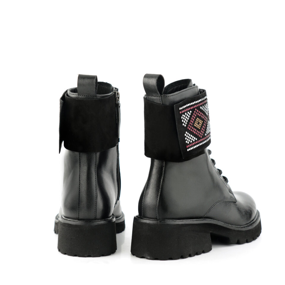 AW142C