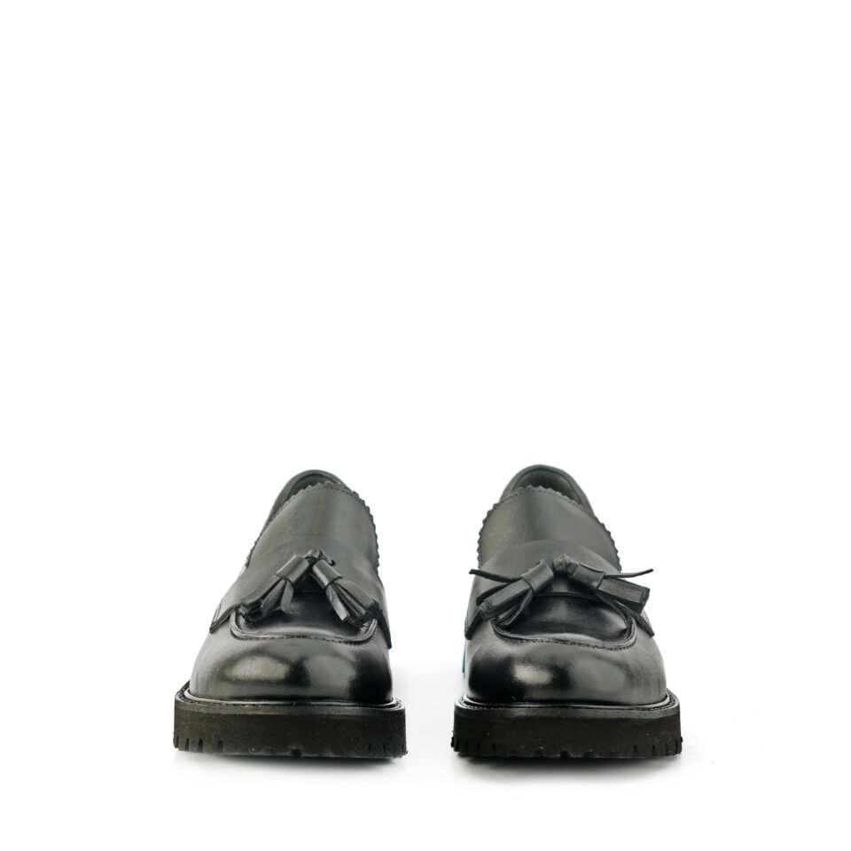 AW144A